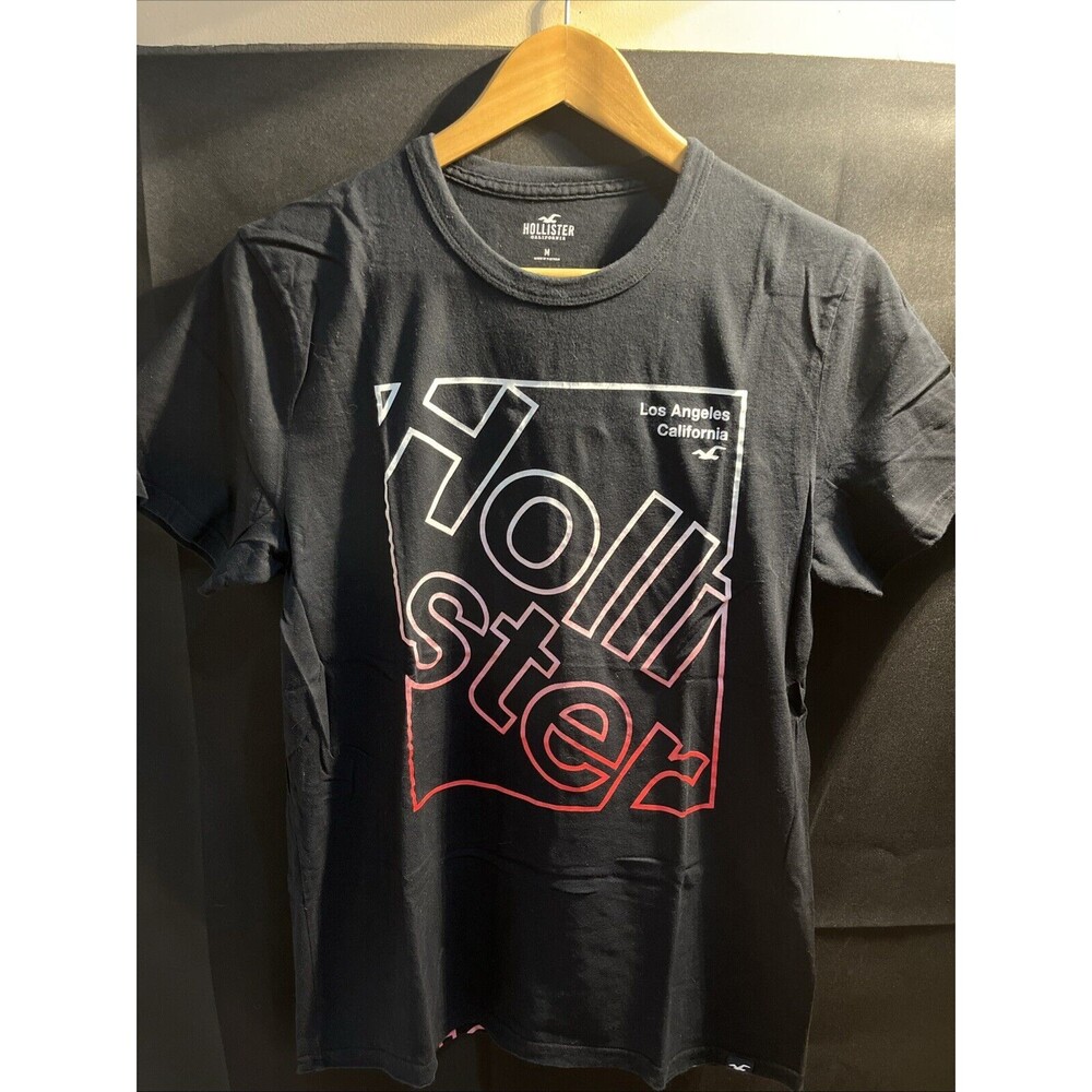 Hollister Men Medium Graphic T-shirt Black Crew Neck  Logo On Hem